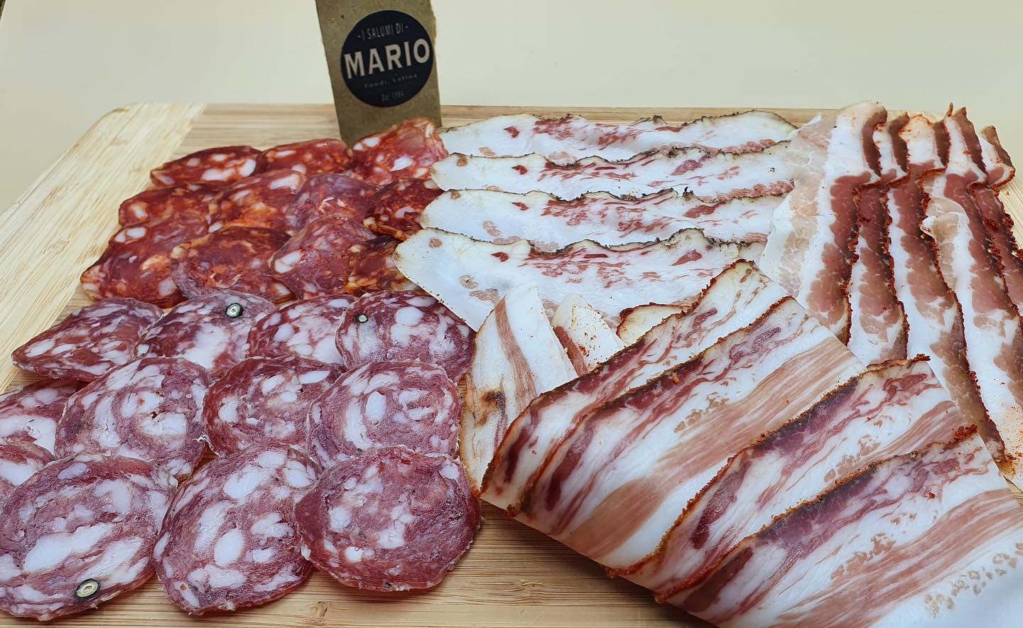 Lavorazione Carni Bianche I Salumi Di Mario A Fondi 5682